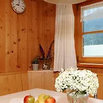 Moosbrugger アパート Au (Vorarlberg)