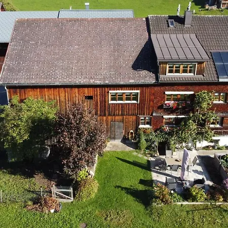 Moosbrugger דירה *