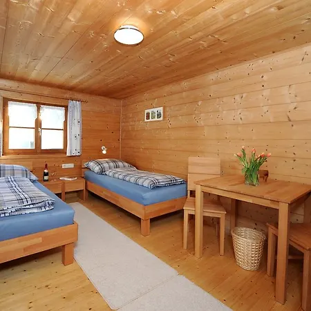 Moosbrugger Apartment *